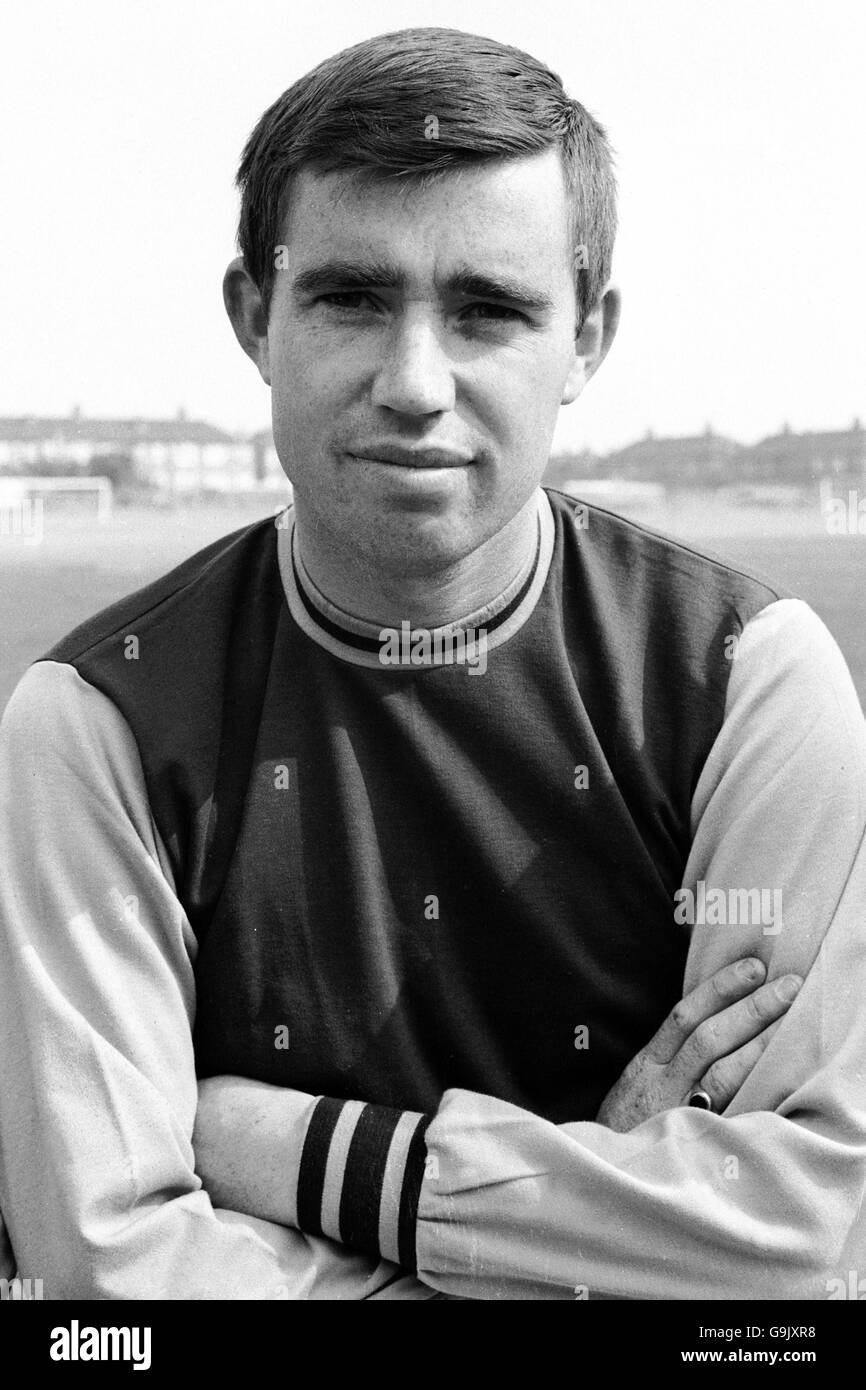 Ronnie boyce west ham hi-res stock photography and images - Alamy