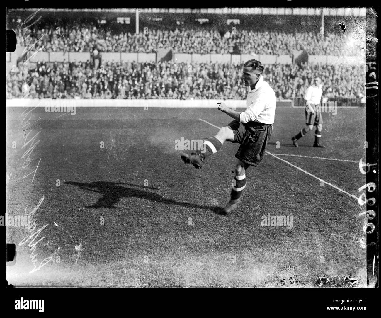 George ludford hi-res stock photography and images - Alamy