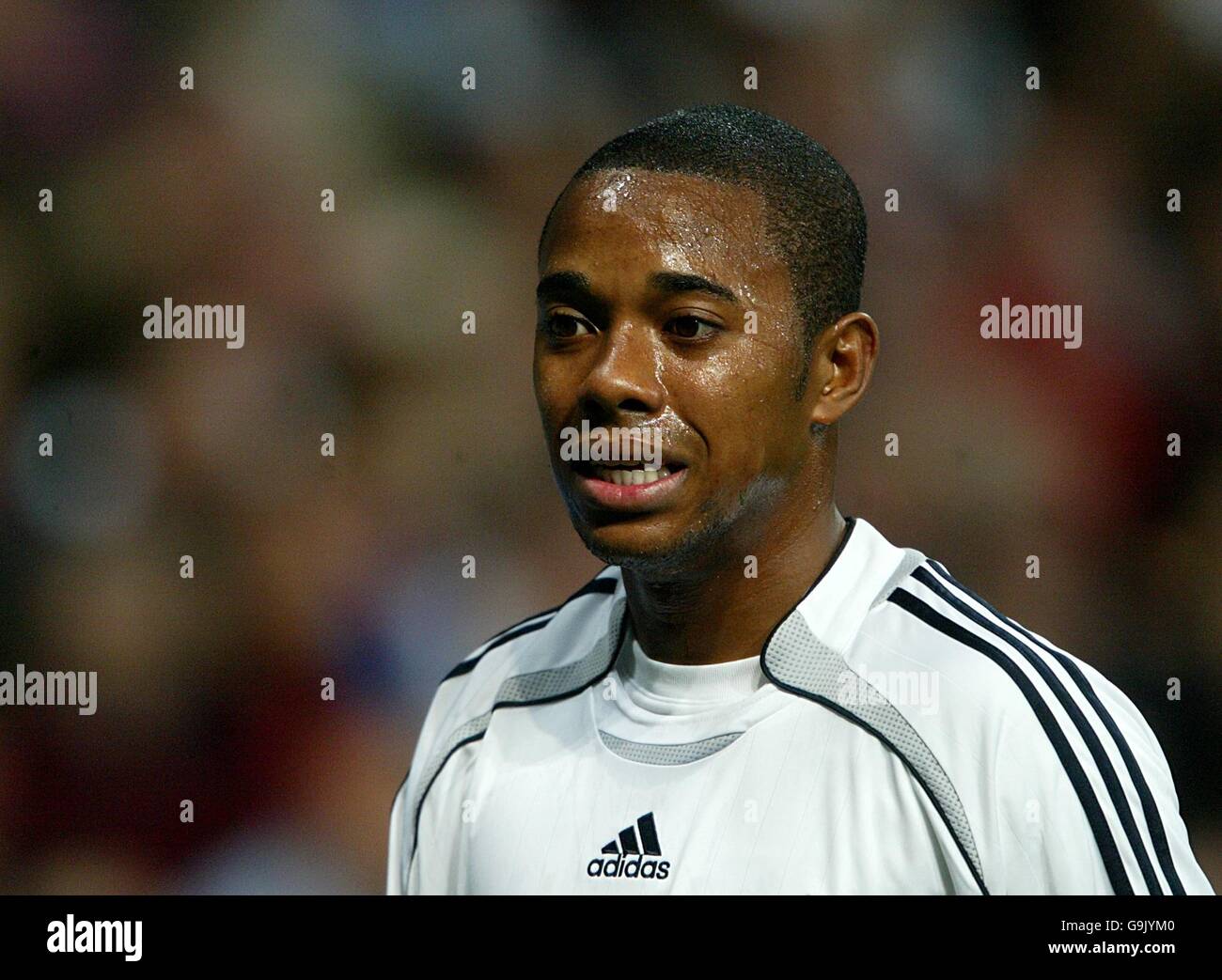 105 Champions League Real Madrid V Steaua Bucharest Stock Photos, High-Res  Pictures, and Images - Getty Images