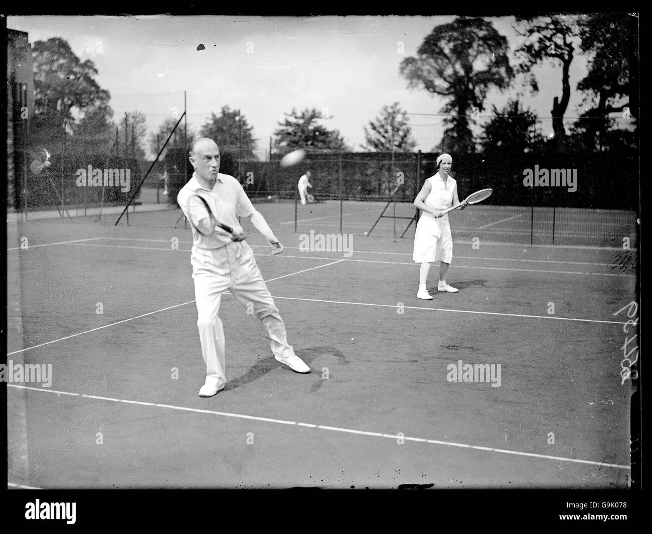 Wimbledon Tennis Courts Black And White Stock Photos & Images - Alamy