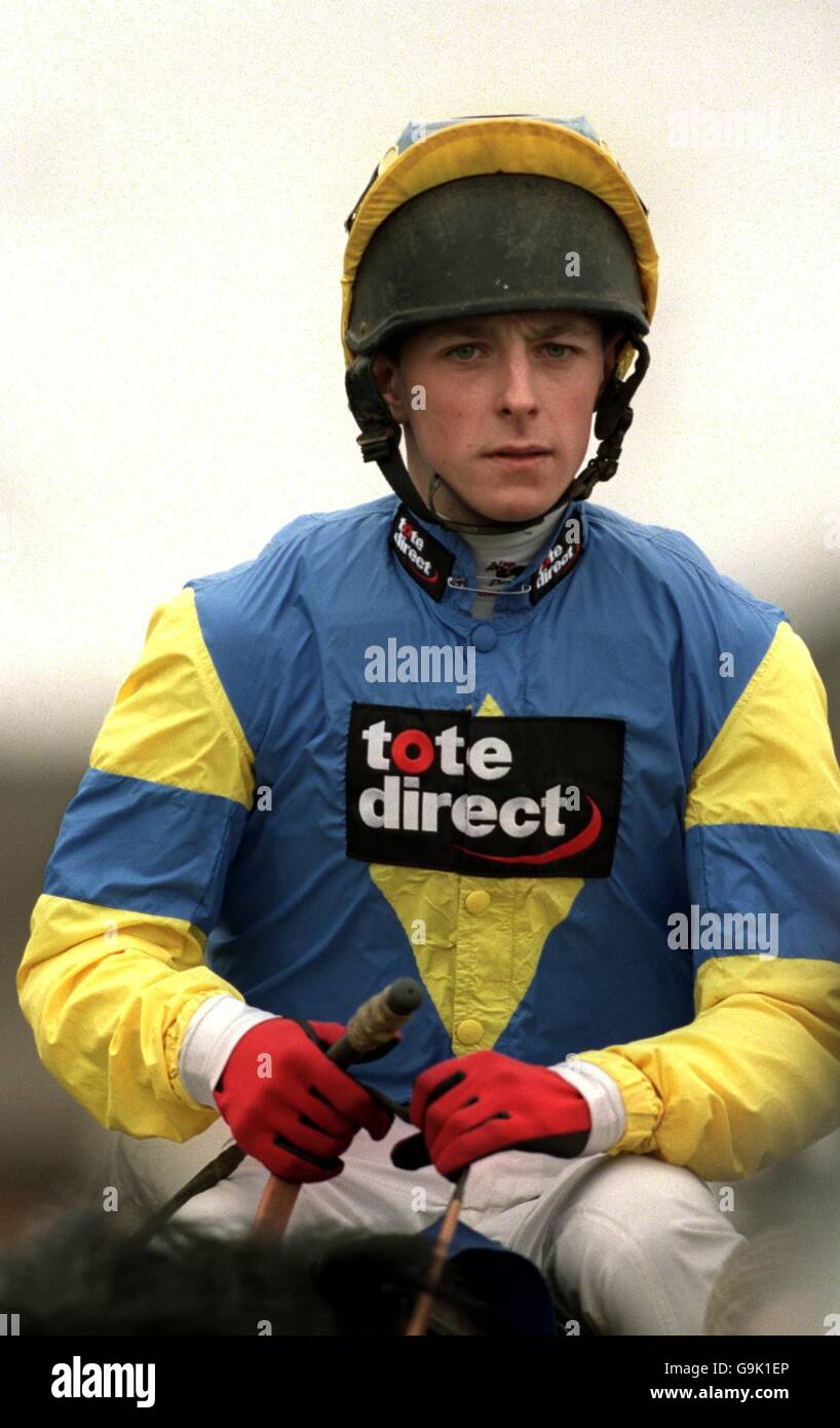 Horse Racing Lingfield Races Stock Photo Alamy