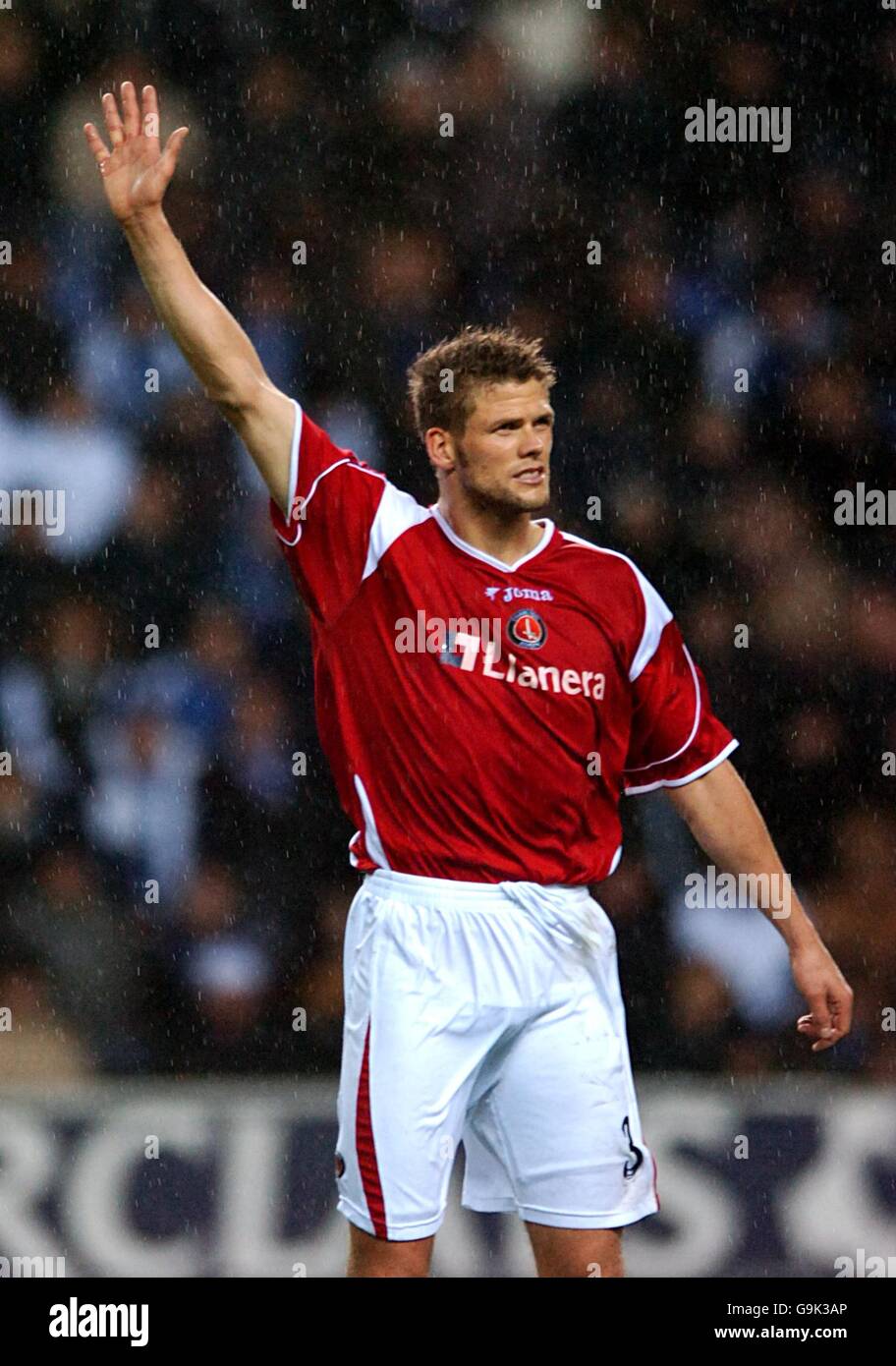 Soccer - FA Barclays Premiership - Wigan Athletic v Charlton Athletic - The JJB Stadium Stock Photo