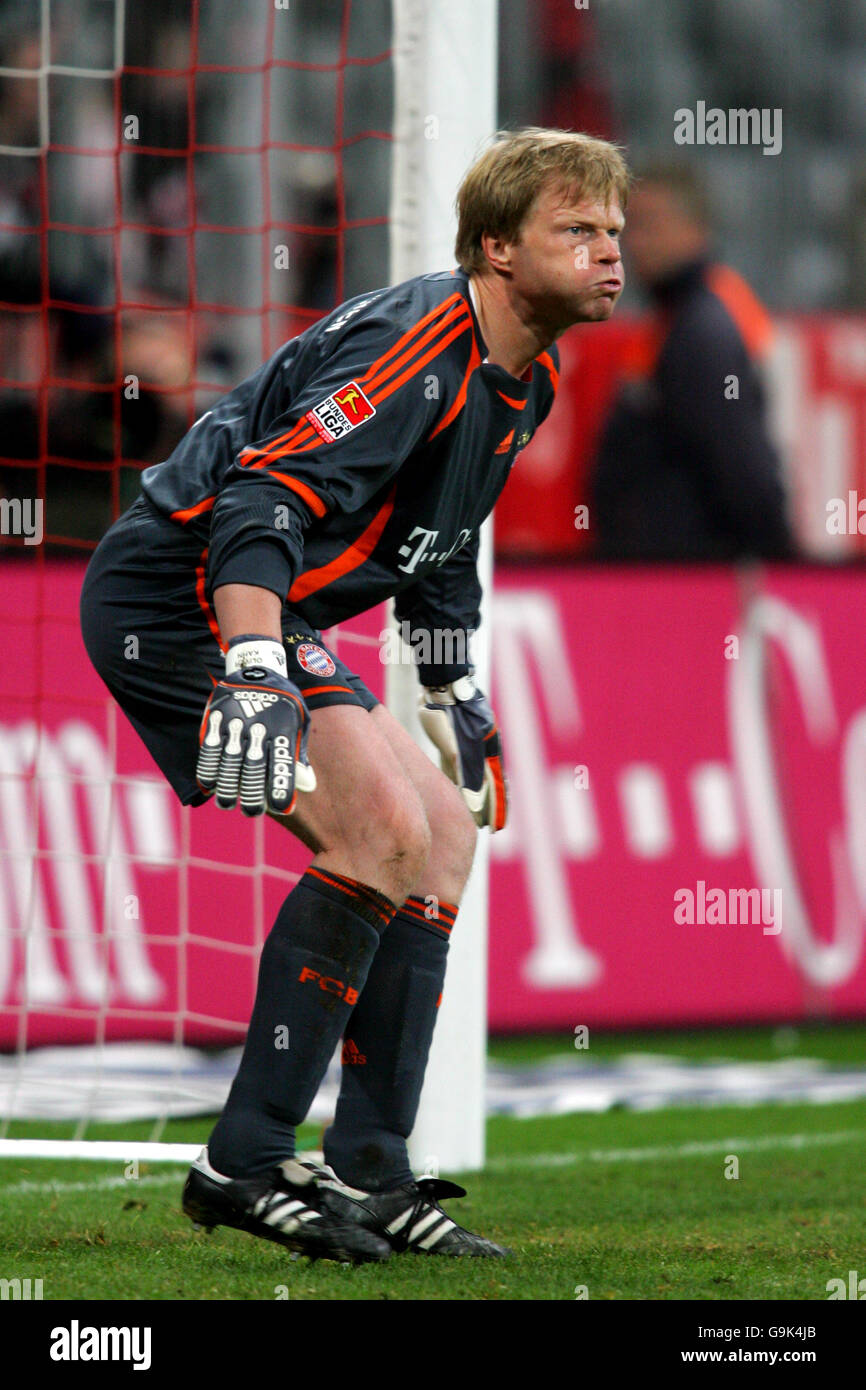 Munichs goalkeeper oliver kahn shouts hi-res stock photography and images -  Alamy