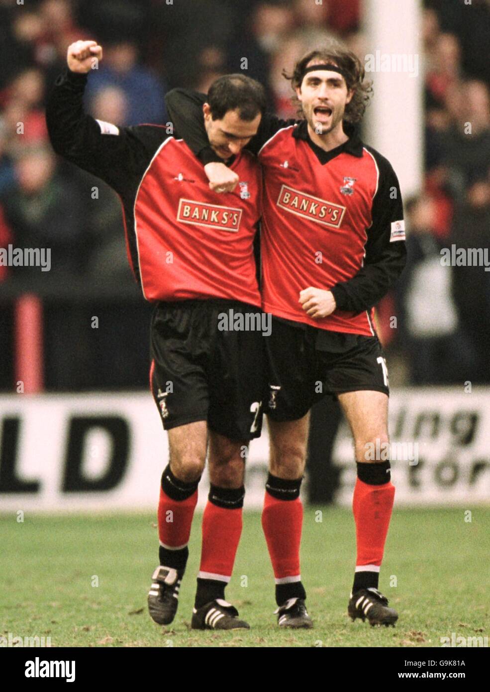 L-R; Walsall's Pedro Matias is congratulated by teammate Zigor Aranalde  after scoring his second goal of the game Stock Photo - Alamy