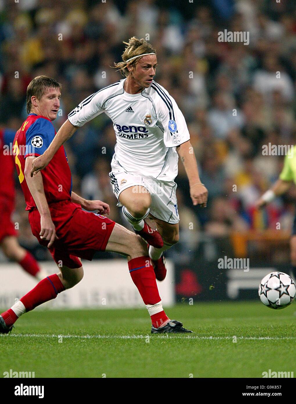 Soccer - UEFA Champions League - Group E - Real Madrid v Steaua Bucuresti -  Santiago Bernabeu Stock Photo - Alamy