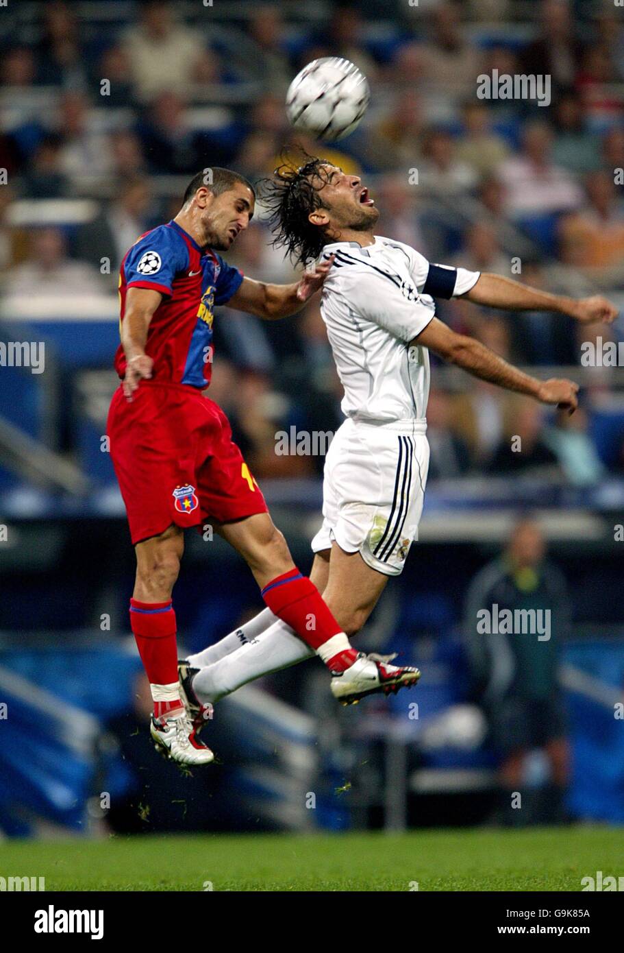 Soccer - UEFA Champions League - Atletico Madrid v Steaua Bucuresti Stock  Photo - Alamy