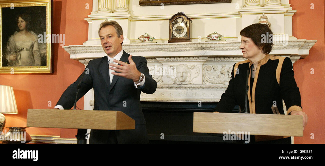 Britain's Prime Minister Tony Blair during an informal press conference with his New Zealand counterpart Helen Clark inside 10 Downing Street. Stock Photo