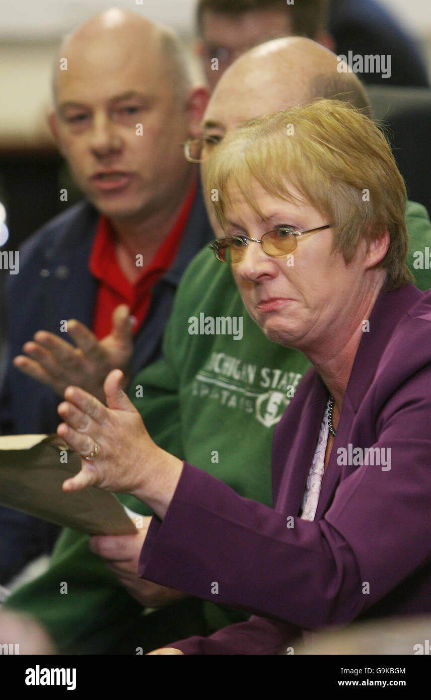 Walsh brothers hires stock photography and images Alamy