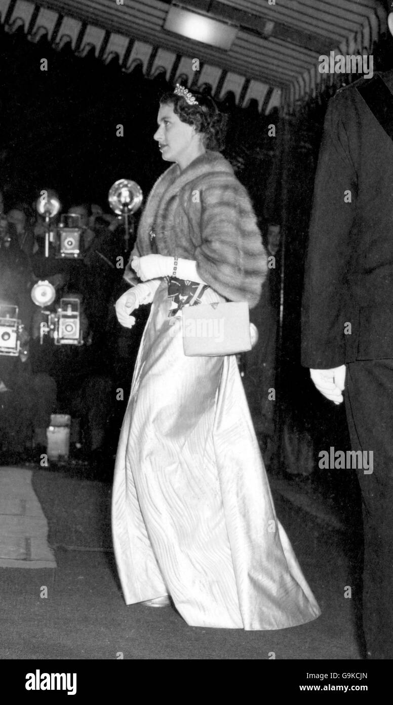 Princess Margaret arriving at the Ethiopian Embassy, to attend the dinner given by Emperor Haile Selassie of Ethiopia for the Queen and the Duke of Edinburgh. Stock Photo