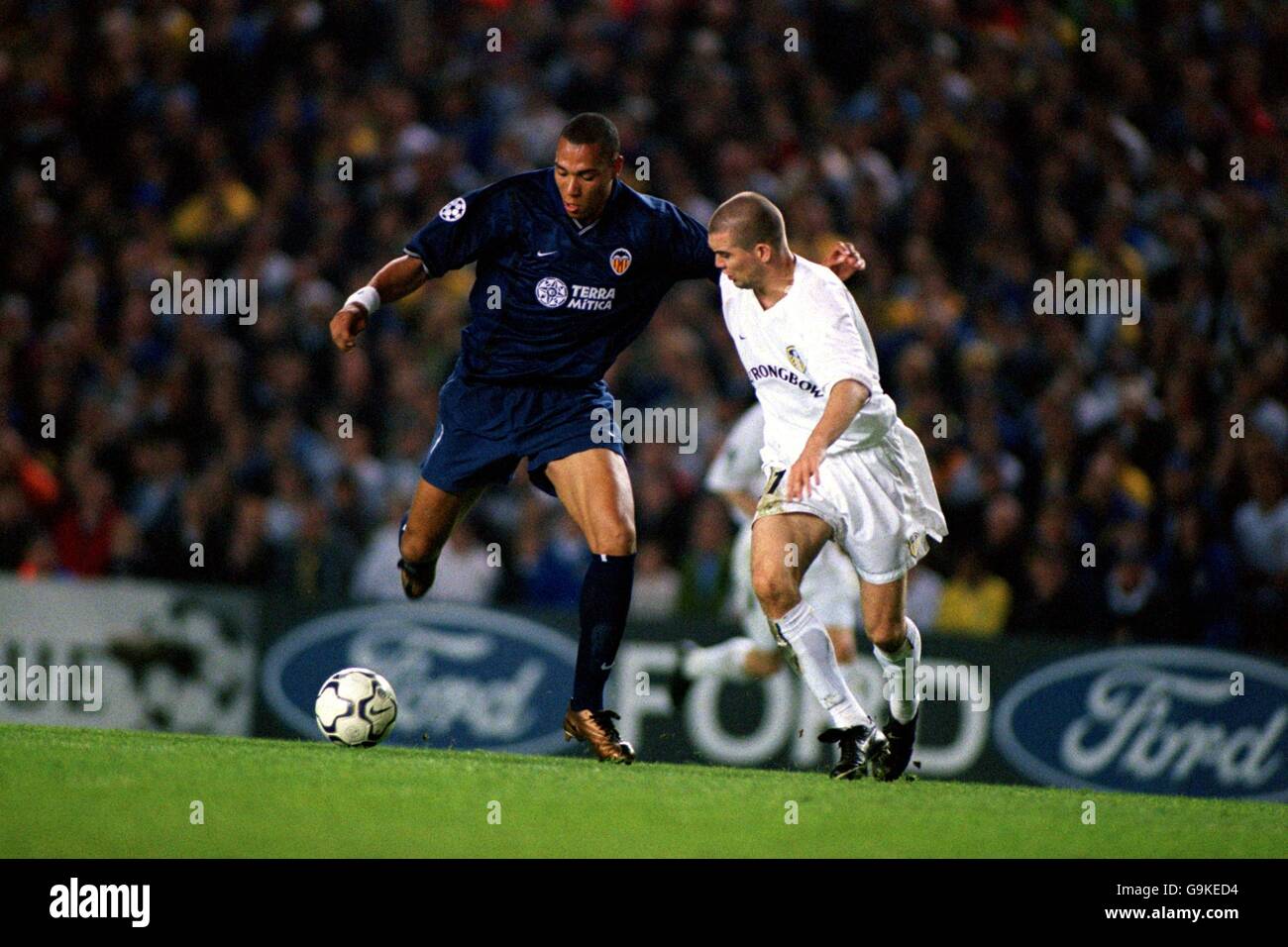 Soccer - UEFA Champions League - Semi Final First Leg - Leeds United v Valencia Stock Photo