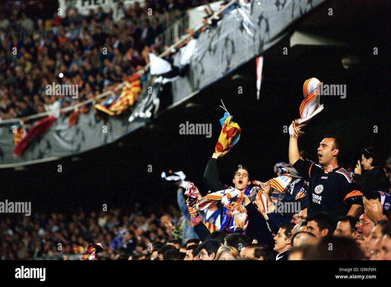 Soccer - UEFA Champions League - Semi Final Second Leg - Valencia v Leeds United. The Valencia fans cheer on their team Stock Photo