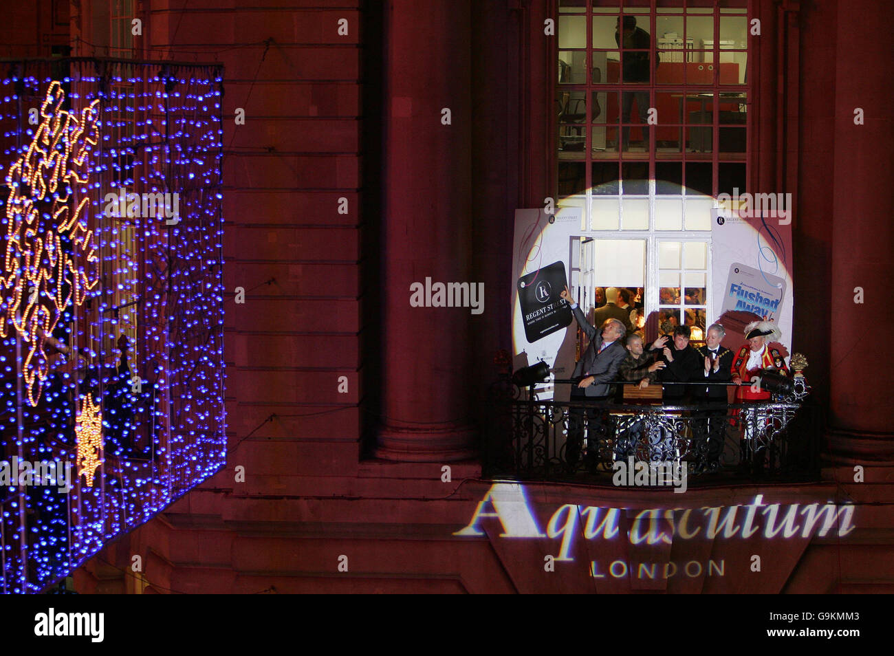 Regent Street Lights turned on Stock Photo Alamy