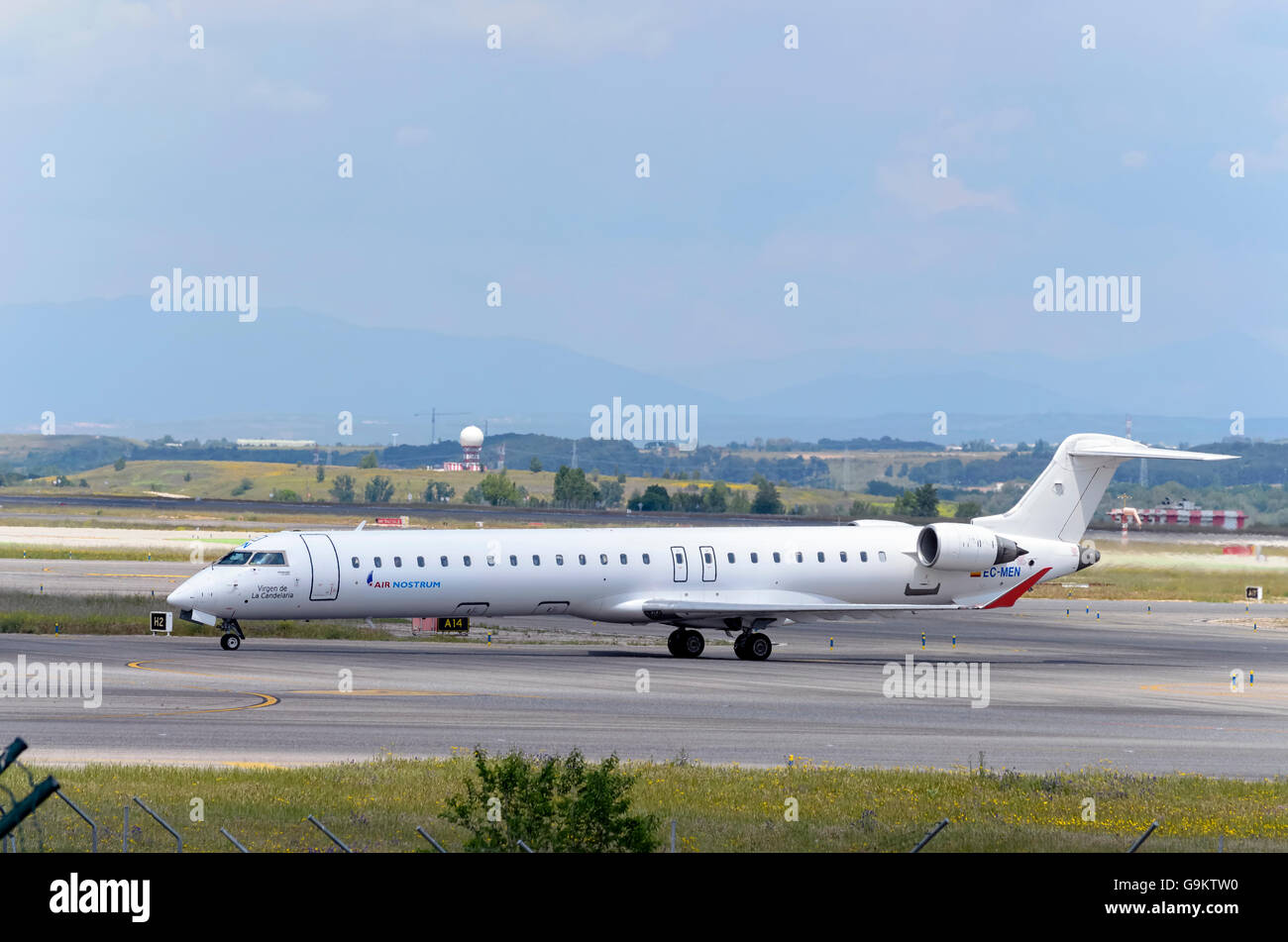Bombardier Horizontal High Resolution Stock Photography and Images - Alamy