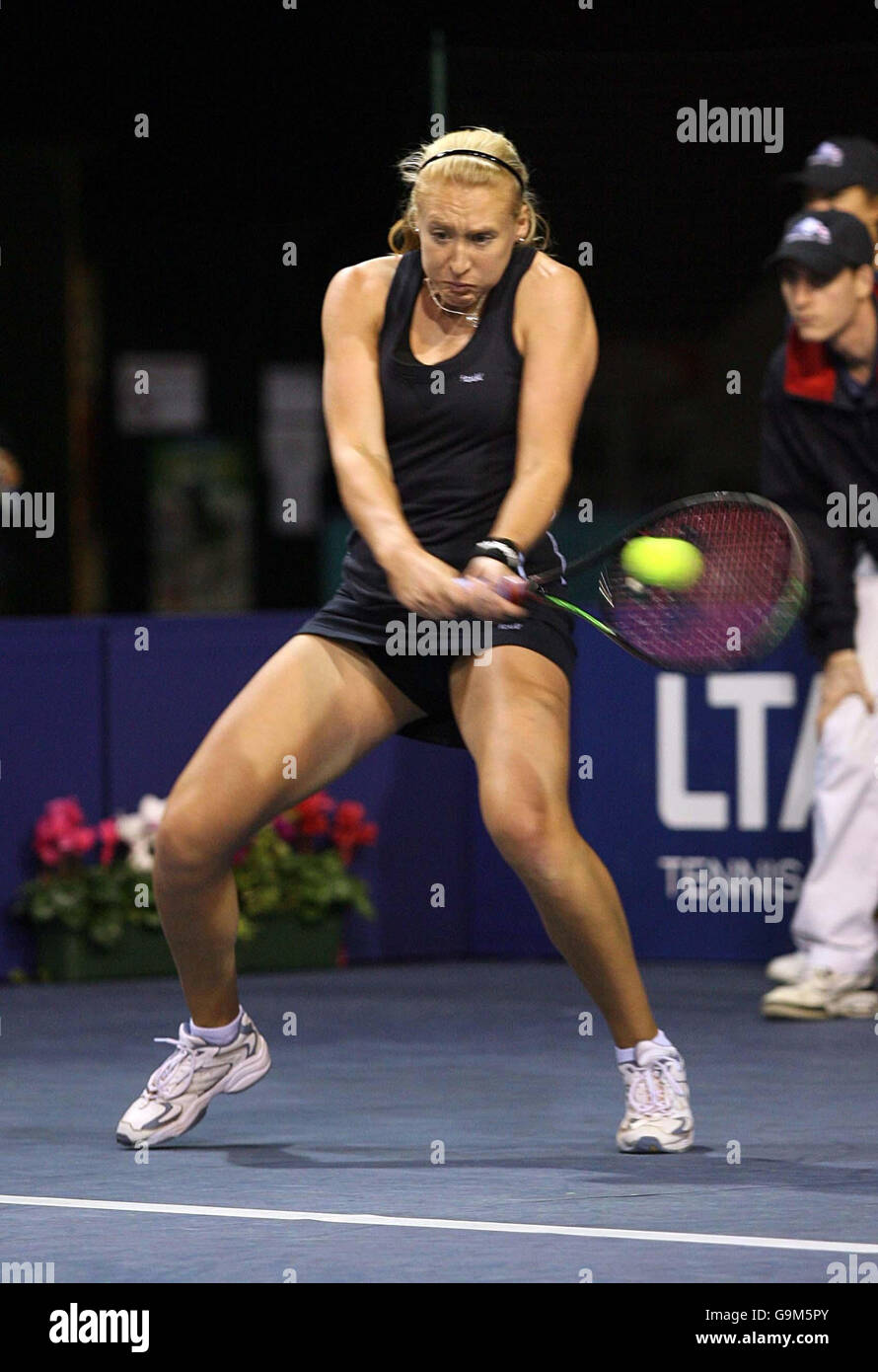 Elena Baltacha in action during the Aberdeen Cup at the AECC Press and Journal Arena, Aberdeen. Stock Photo