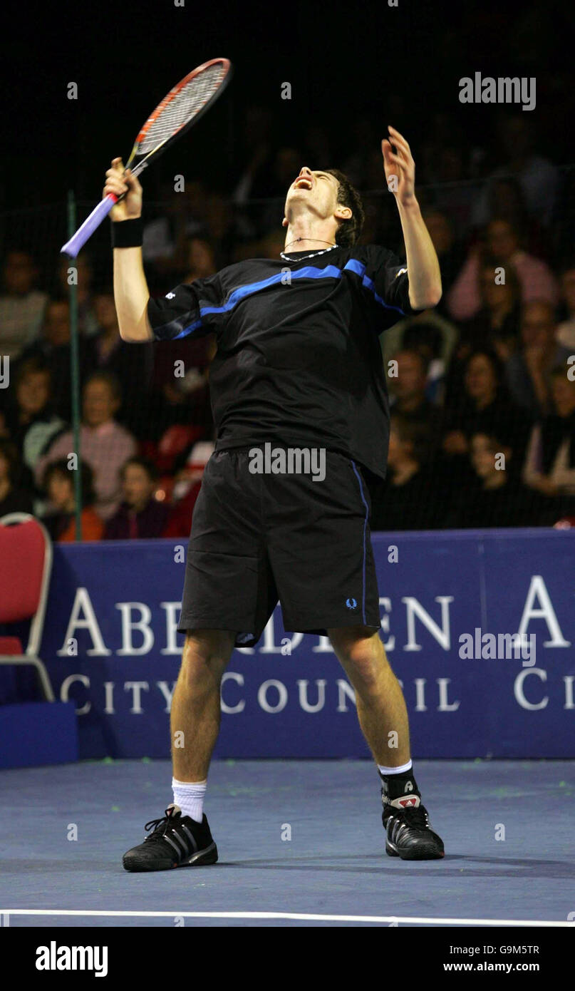 Andy Murray reacts during the Aberdeen Cup at the AECC Press and Journal Arena, Aberdeen. Stock Photo