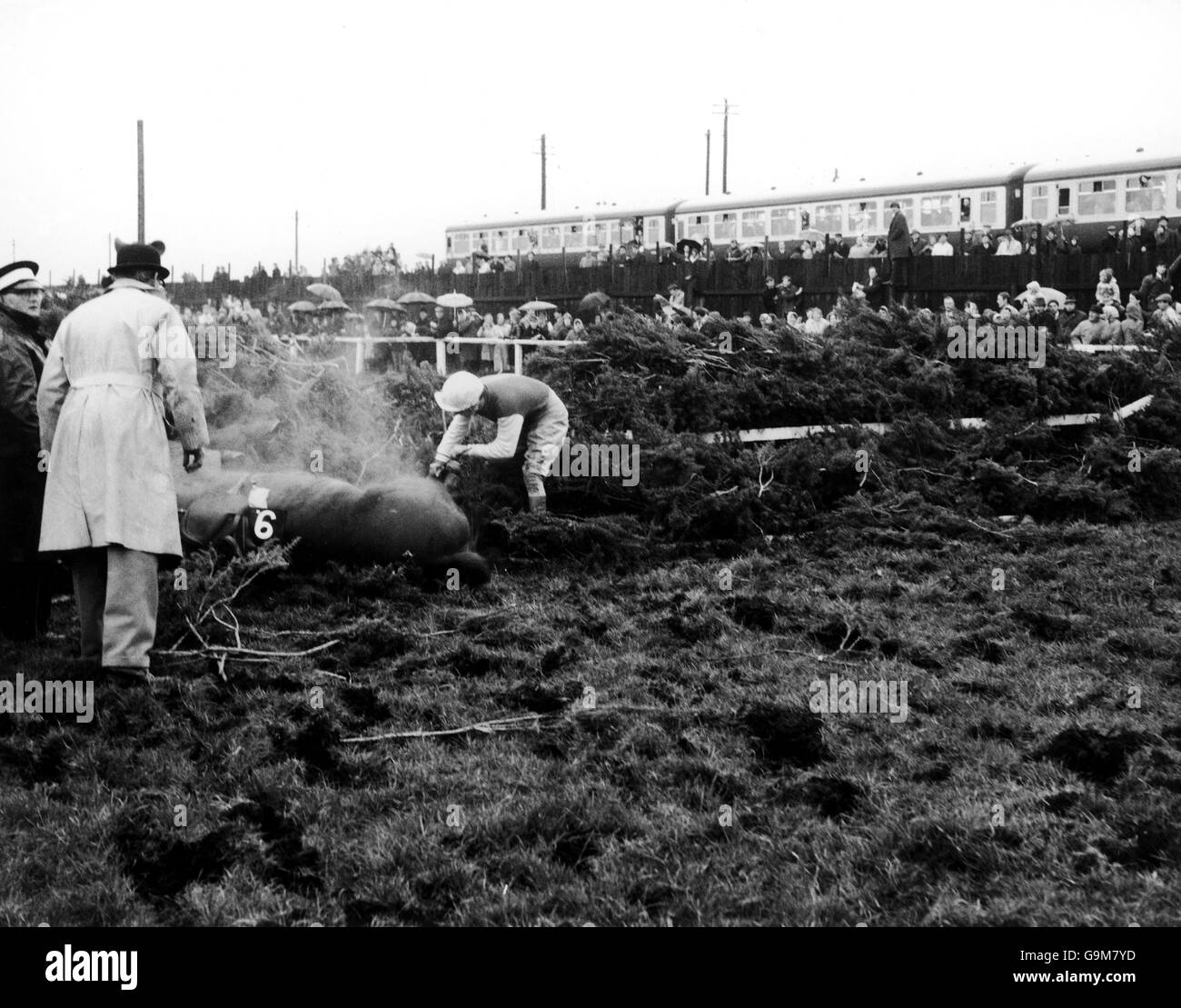 Horse Racing - 1967 Grand National - Aintree Stock Photo