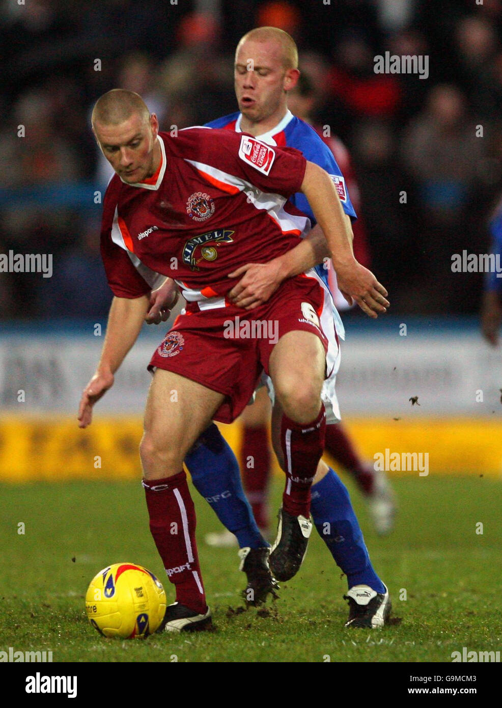Soccer - Coca-Cola League One - Chesterfield v Blackpool - Recreation Ground Stock Photo