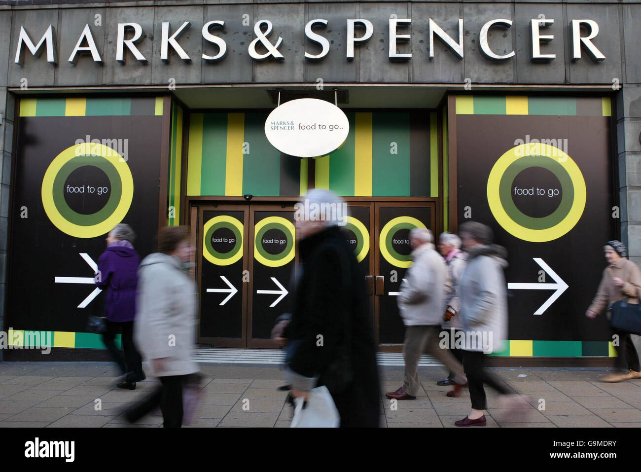 Marks & Spencer on Princes Street Edinburgh Stock Photo Alamy