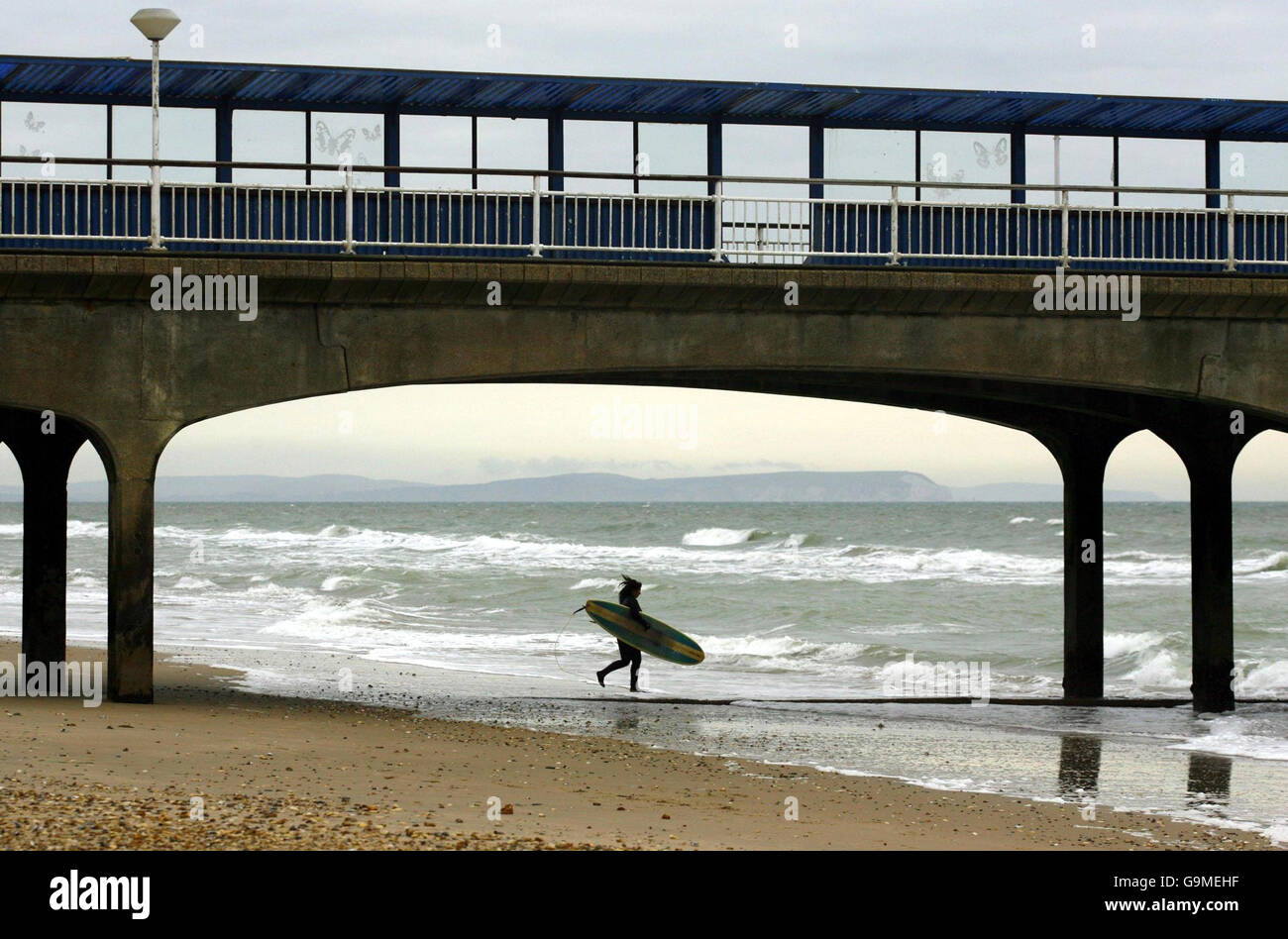 Artificial surf reef hi-res stock photography and images - Alamy