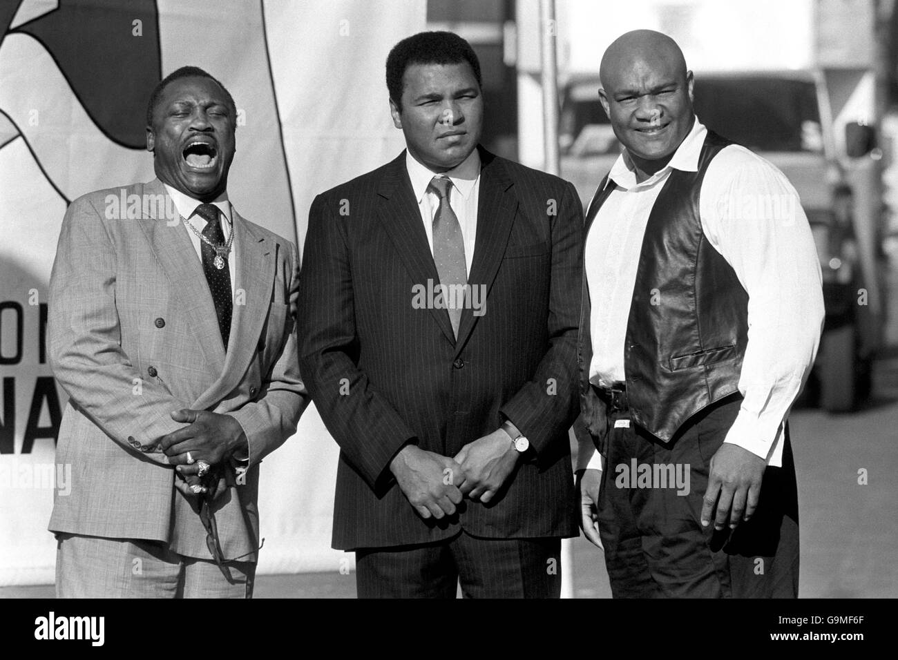 (L-R) Former World Heavyweight Champions Joe Frazier, George Foreman and Muhammad Ali, in London to publicize the launch of the video 'Champions Forever', a tribute to their fight careers Stock Photo