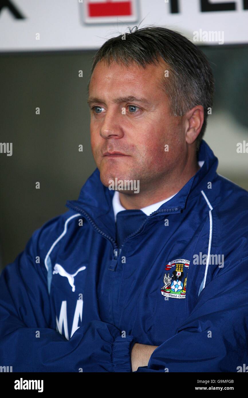Micky adams coventry hires stock photography and images Alamy