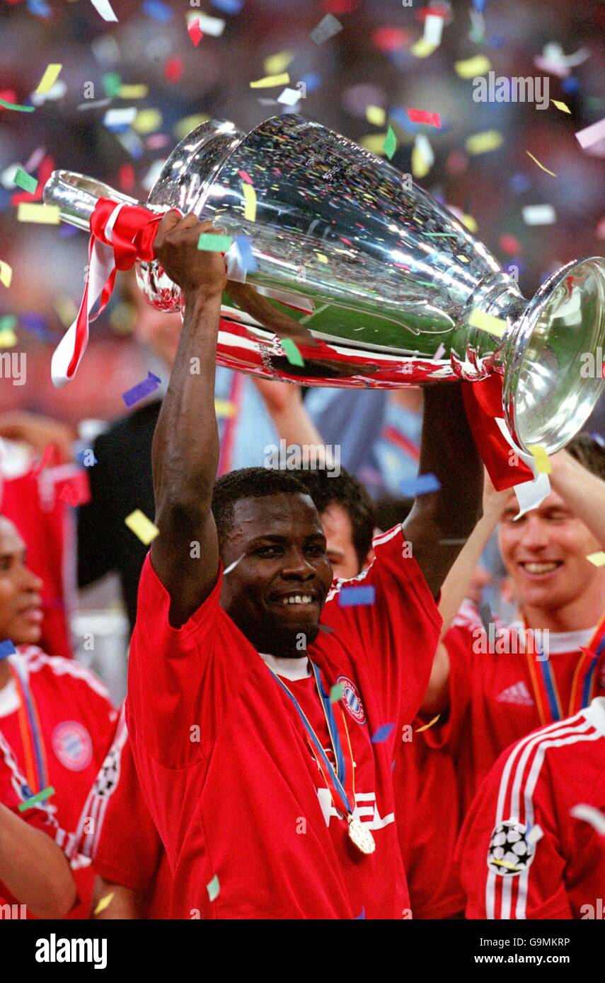 Soccer - UEFA Champions League - Final - Bayern Munich v Valencia