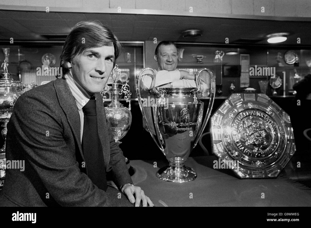 Soccer - Football League Division One - Kenny Dalglish Signs For Liverpool - Anfield Stock Photo