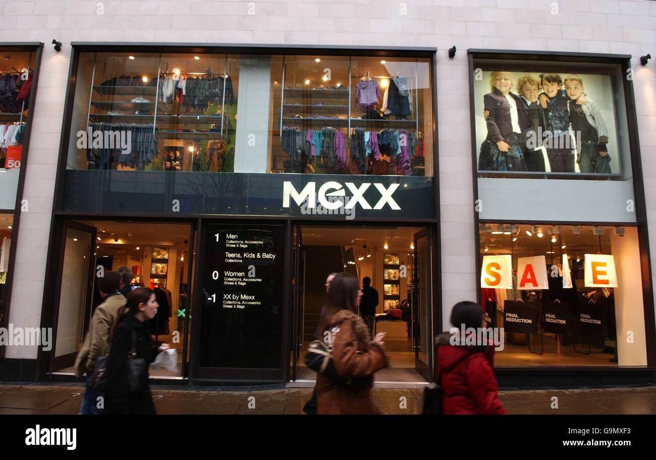 A general view of a Mexx store on Oxford Street in London Stock Photo -  Alamy