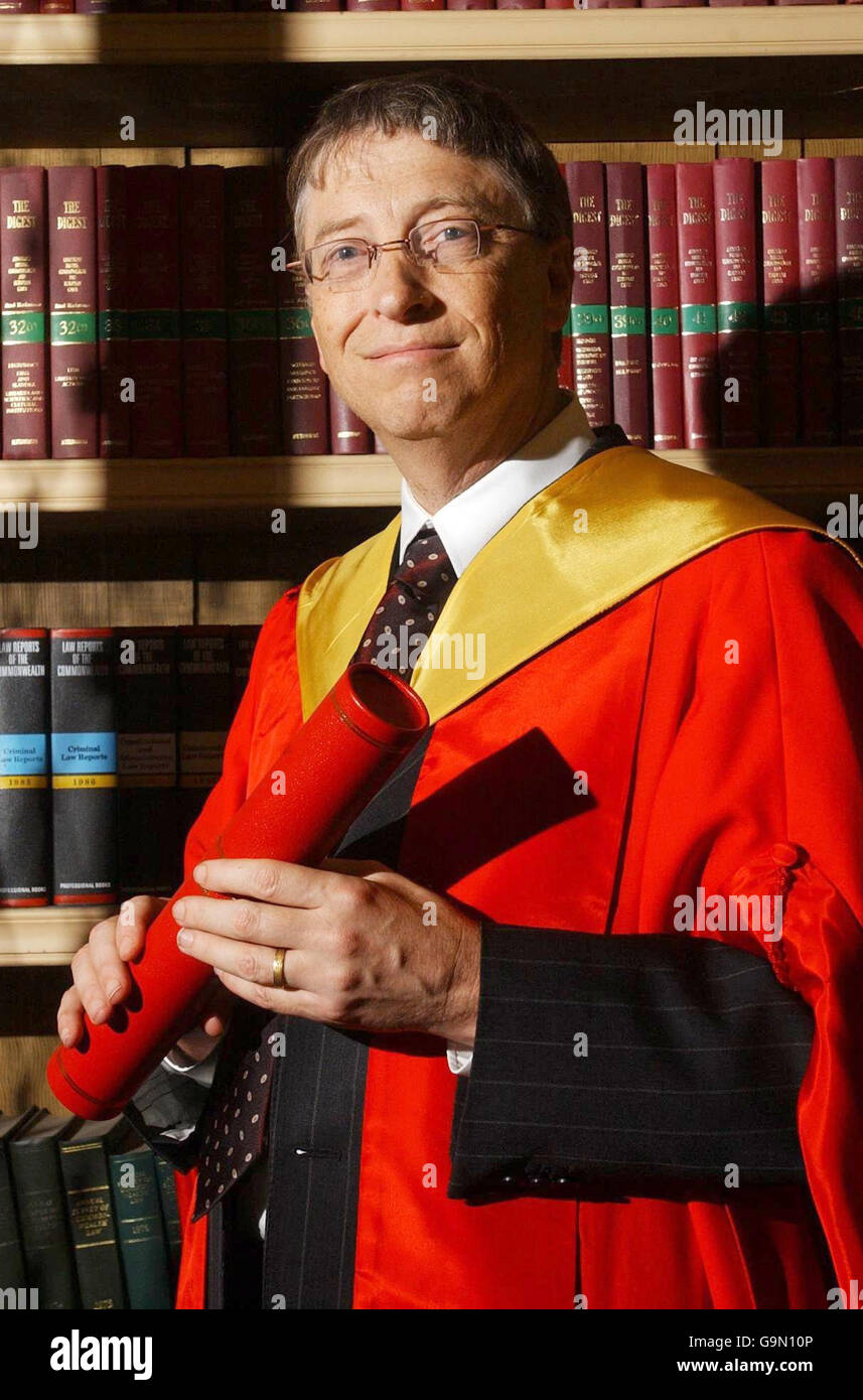 Head shot headshot portrait eye contact smiling honoured mangsn hires