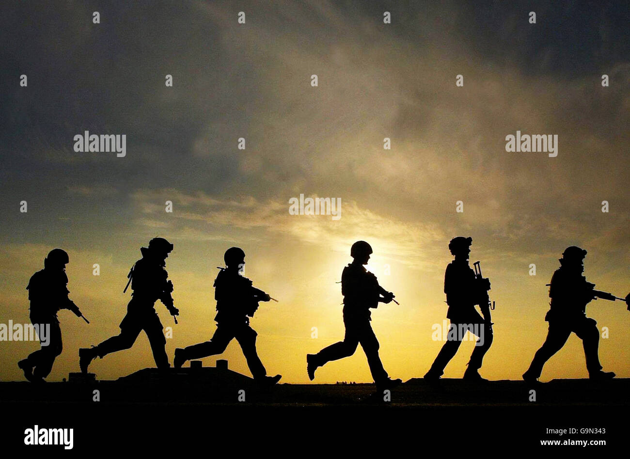 Soldiers from 40 Regiment Highland Gunners in training at Shribah base 10 miles south of Basra, Iraq. Stock Photo