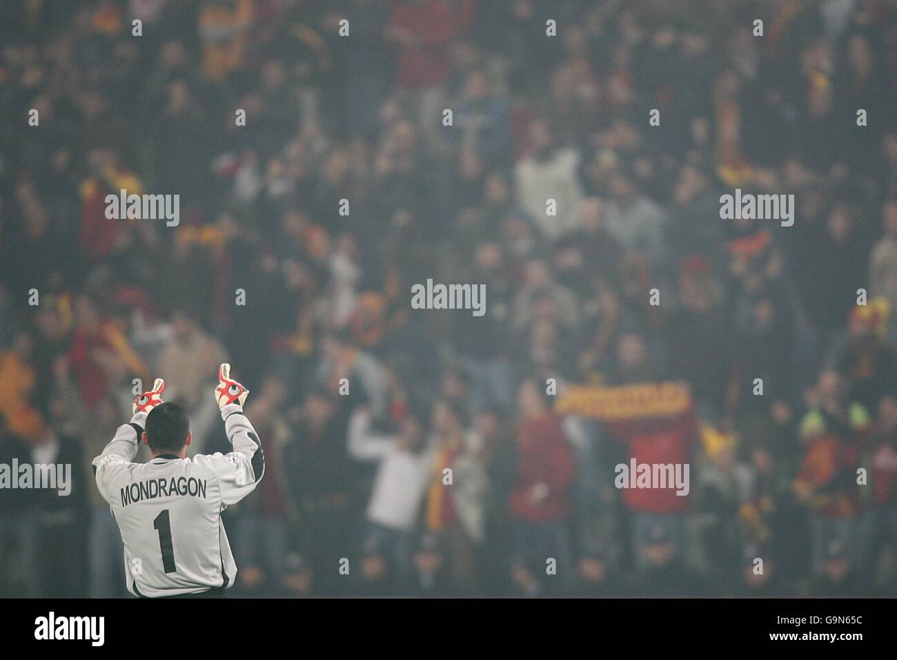 Soccer - UEFA Champions League - Group C - Galatasaray v Liverpool - Ataturk Olympic Stadium Stock Photo