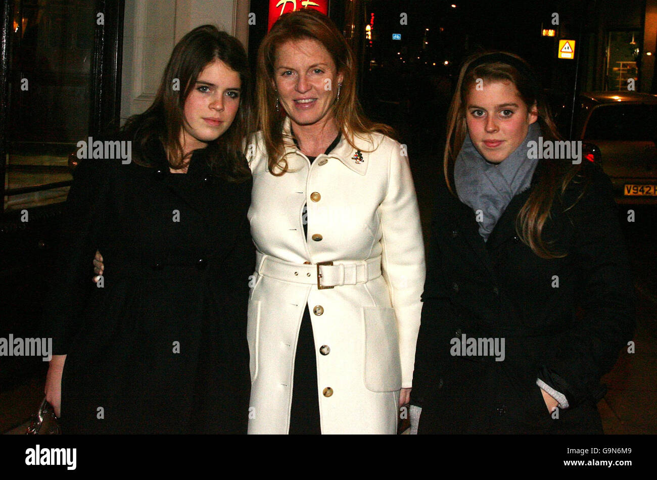 The Duchess Of York With Her Daughters Stock Photos & The Duchess Of