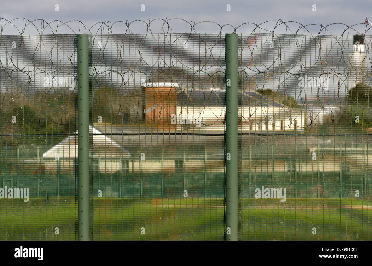 The Haslar Immigration Removal Centre Stock Photo Alamy