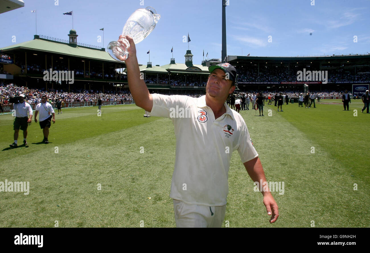 Australia's Shane Warne with the official Ashes Trophy after the fourth