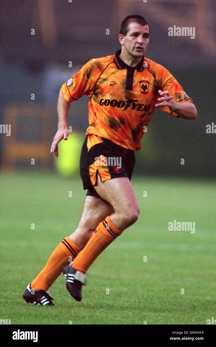 Steve Bull Wolves Stock Photos & Steve Bull Wolves Stock Images - Alamy