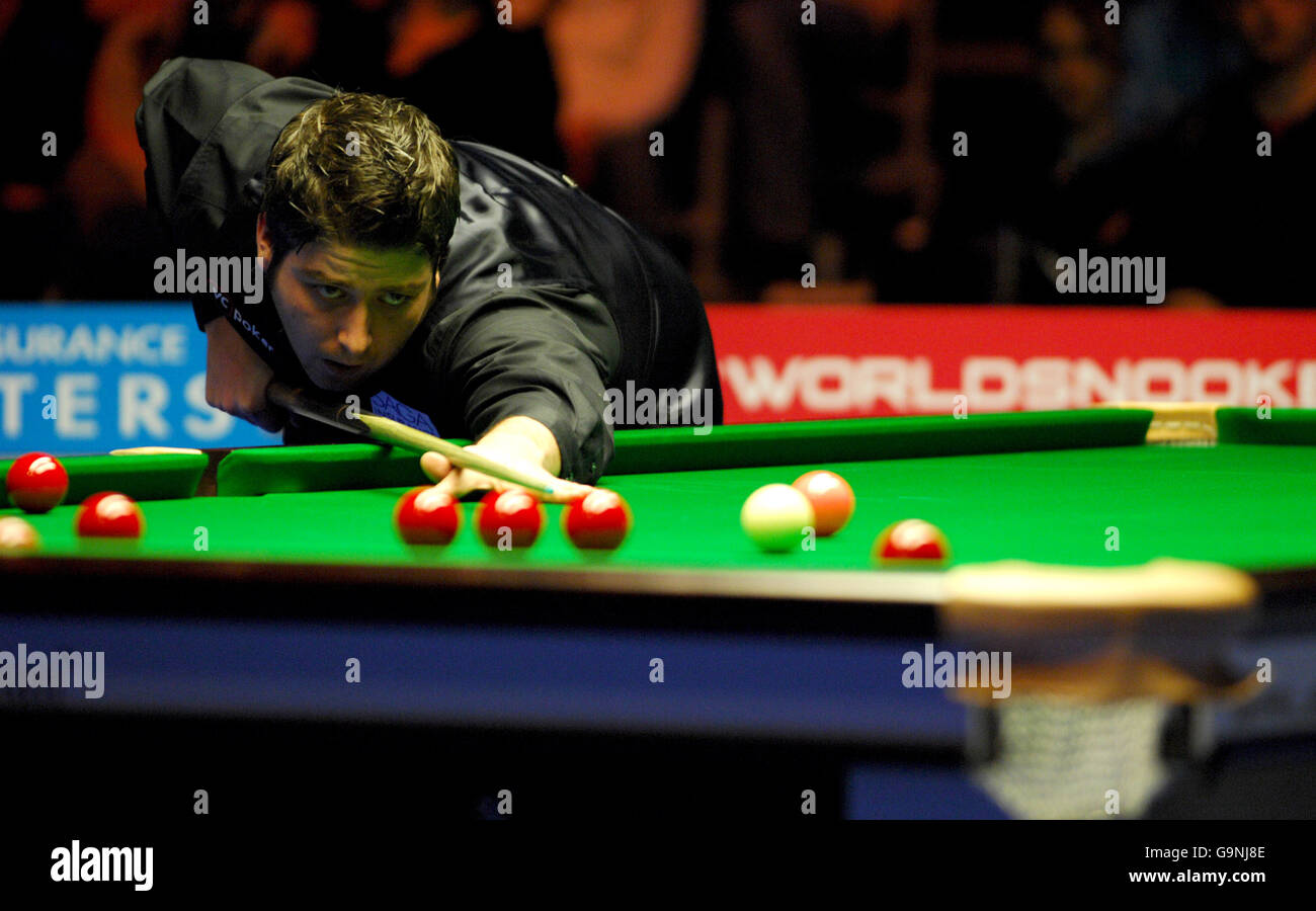 Snooker - SAGA Insurance Masters 2007 - Wembley Arena. Matthew Stevens ...