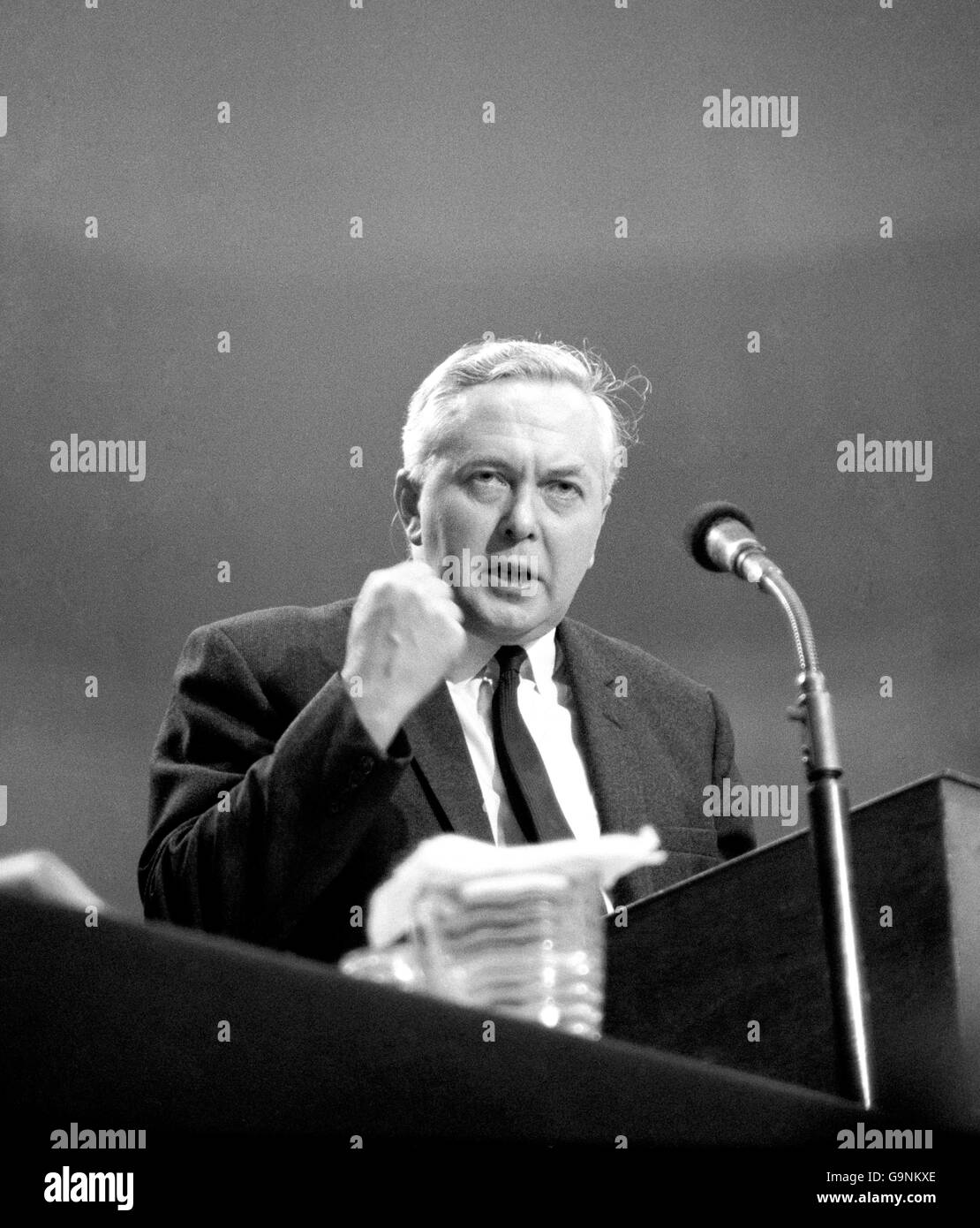 Harold Wilson addressing the Labour Conference for the first time as the Party's leader. He made his debut by introducing the Party police pamphlet on the scientific revolution. Stock Photo