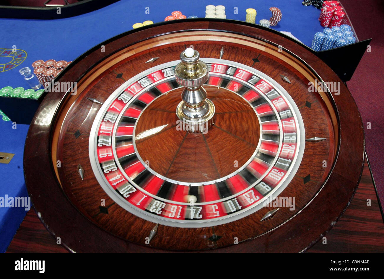 A roulette wheel at the regional gaming academy at Blackpool and Fylde college, based in the Lancashire seaside town of Blackpool - one of the frontrunners among the seven areas shortlisted to host Britain's first supercasino. Stock Photo