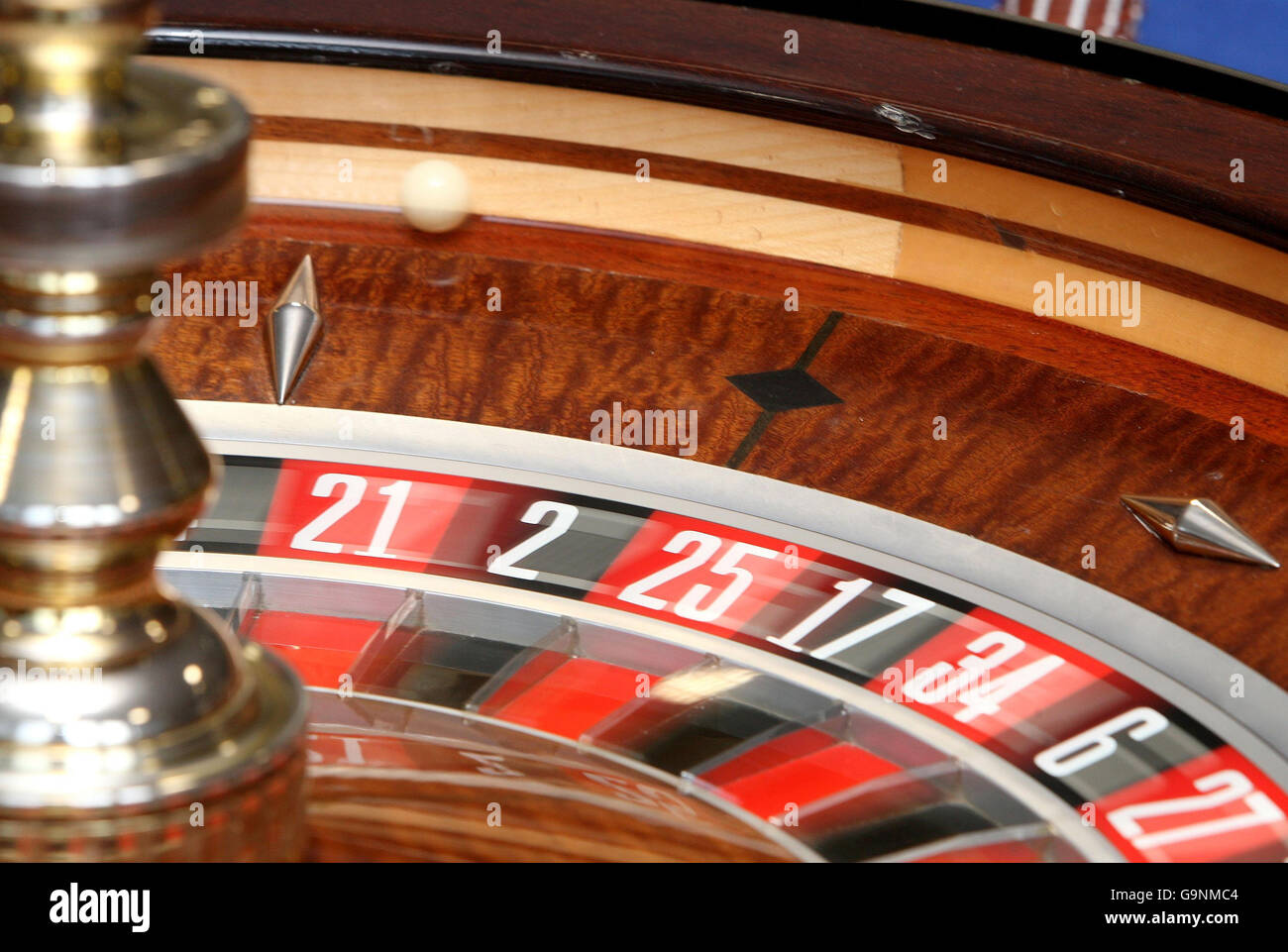 A spinning roulette wheel at the regional gaming academy at Blackpool and Fylde college, based in the Lancashire seaside town of Blackpool - one of the frontrunners among the seven areas shortlisted to host Britain's first supercasino. Stock Photo