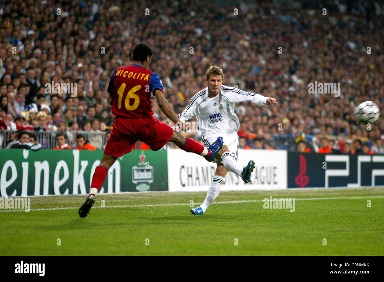 Soccer - UEFA Champions League - Group E - Real Madrid v Steaua Bucuresti -  Santiago Bernabeu Stock Photo - Alamy