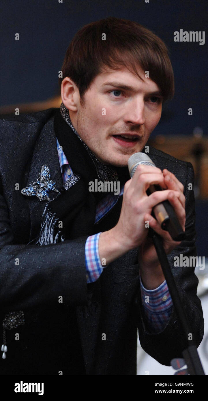 Head Shot Headshot Portrait Singing Performing Mike Black Jacket Mangsn 