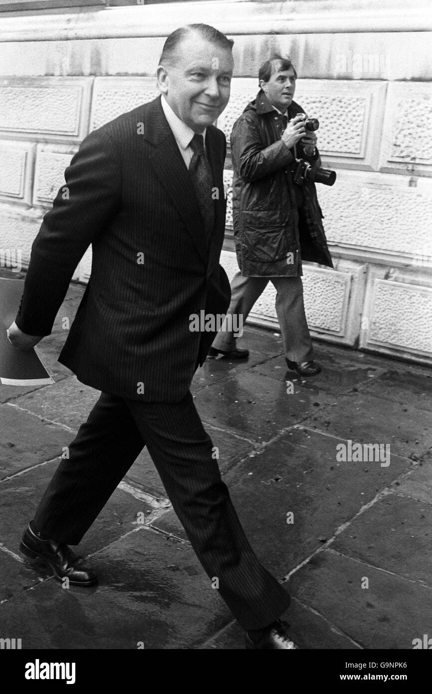 Francis Pym, the new Foreign Secretary in a hurry as he left Downing Street after a meeting with the Prime Minister for the Foreign Office. Stock Photo