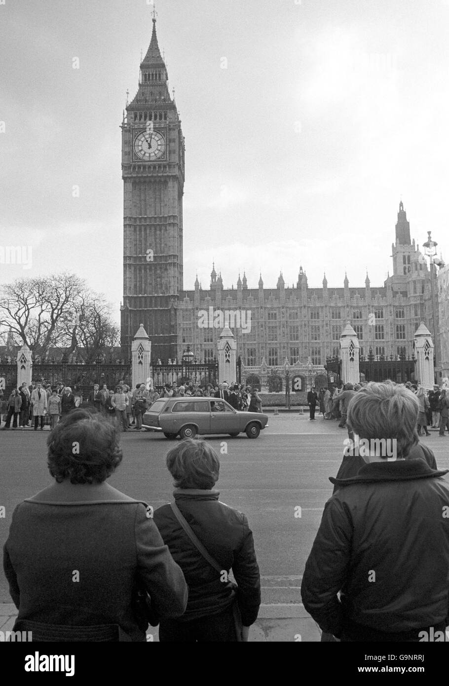 The scene in Parliament Square outside the Houses of Parliament at shortly after 11 o'clock when MPs were sitting - for the first time on a Saturday since the Suez crisis in 1956 - to discuss the invasion of the Falkland Islands by Argentina. Stock Photo