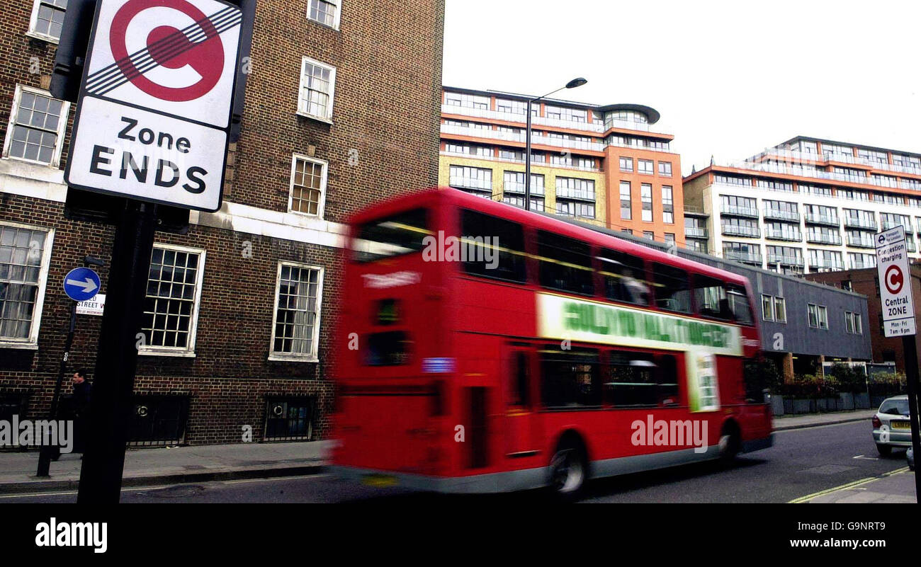 Congestion charge zone extension Stock Photo Alamy