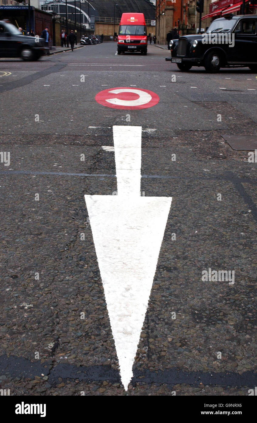 Congestion charge zone extension Stock Photo Alamy