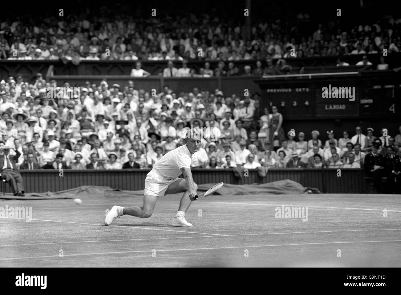 Wimbledon Men's Final - Hoad v Cooper Stock Photo - Alamy