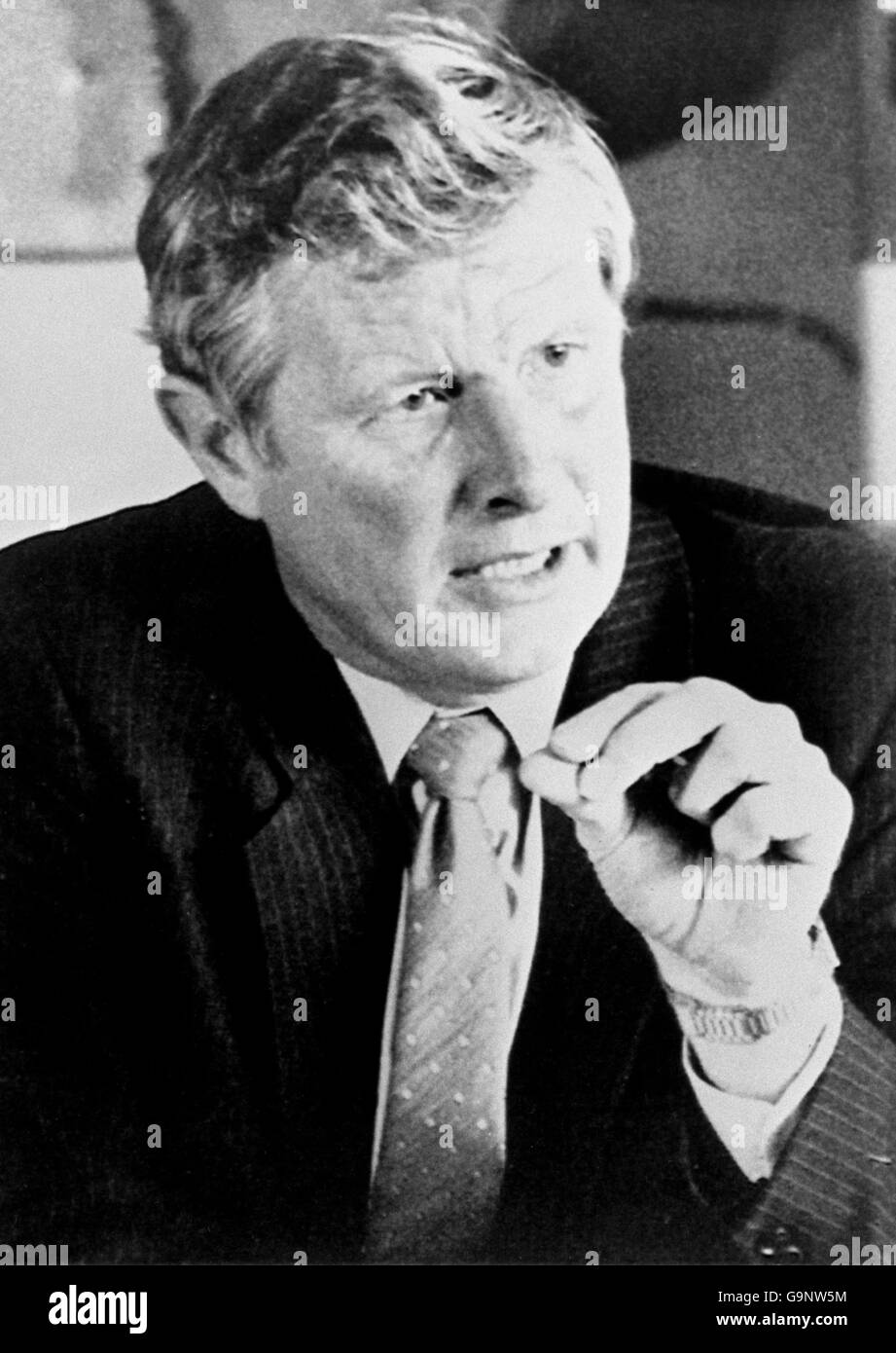 Mike bishop Black and White Stock Photos & Images - Alamy