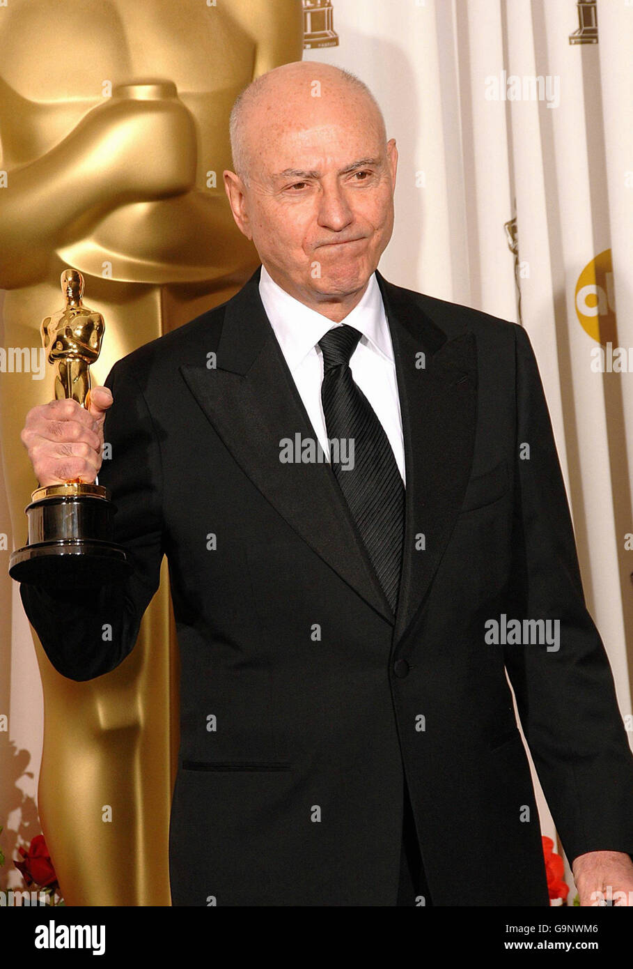 Alan Arkin with the award for Best Supporting Actor (for Little Miss Sunshine) during the 79th Academy Awards (Oscars) at the Kodak Theatre, Los Angeles. Stock Photo