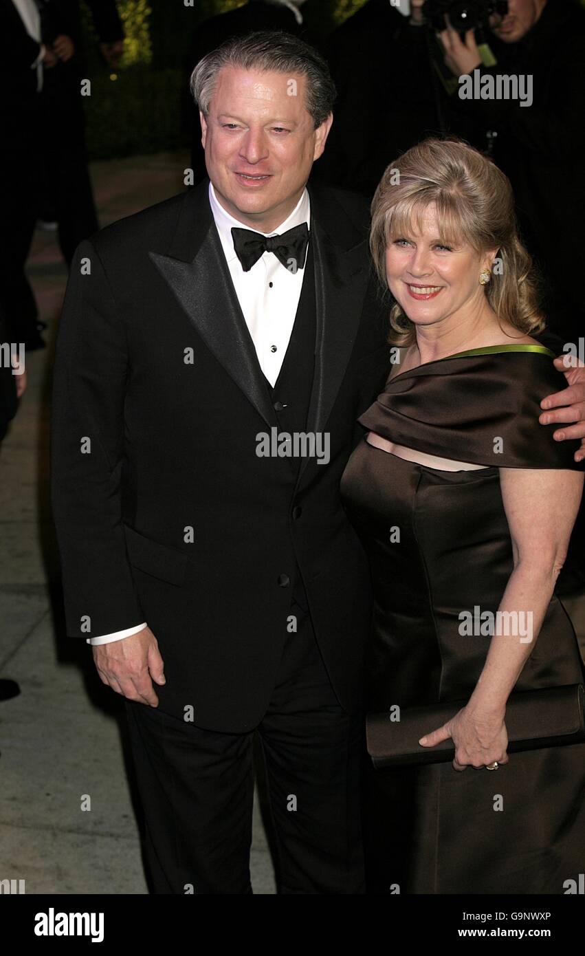 Al Gore and wife Tipper Gore arrive for the annual Vanity Fair Party at Mortons Restaurant, Los