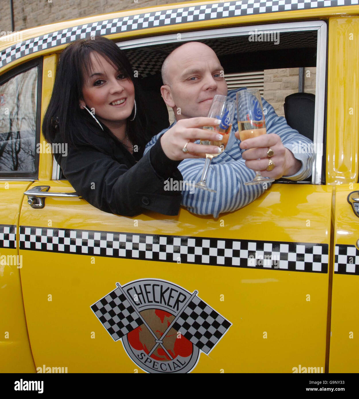 Lottery winner quits shelf stacking job Stock Photo Alamy